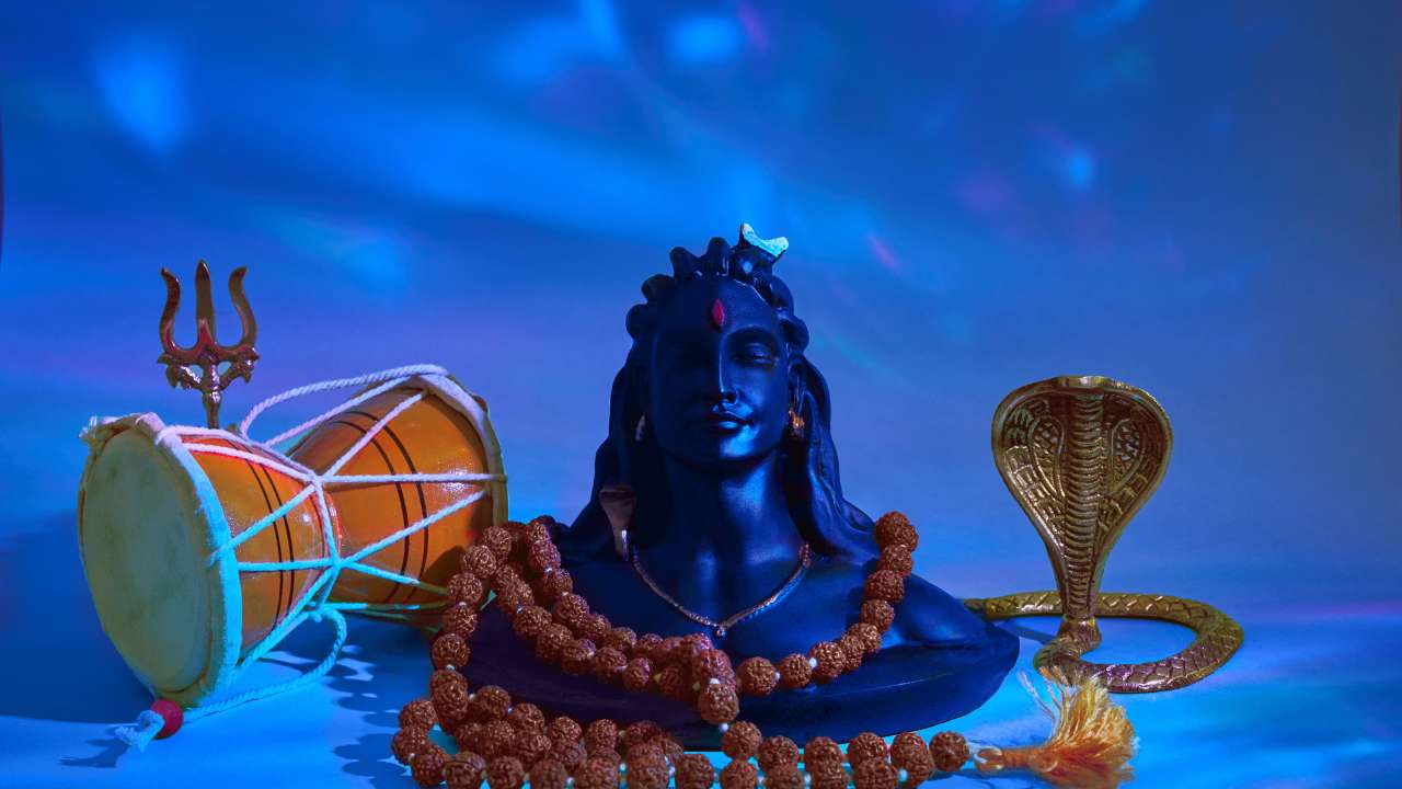 Maha Shivratri: Celebrating the Divine Union of Lord Shiva.
